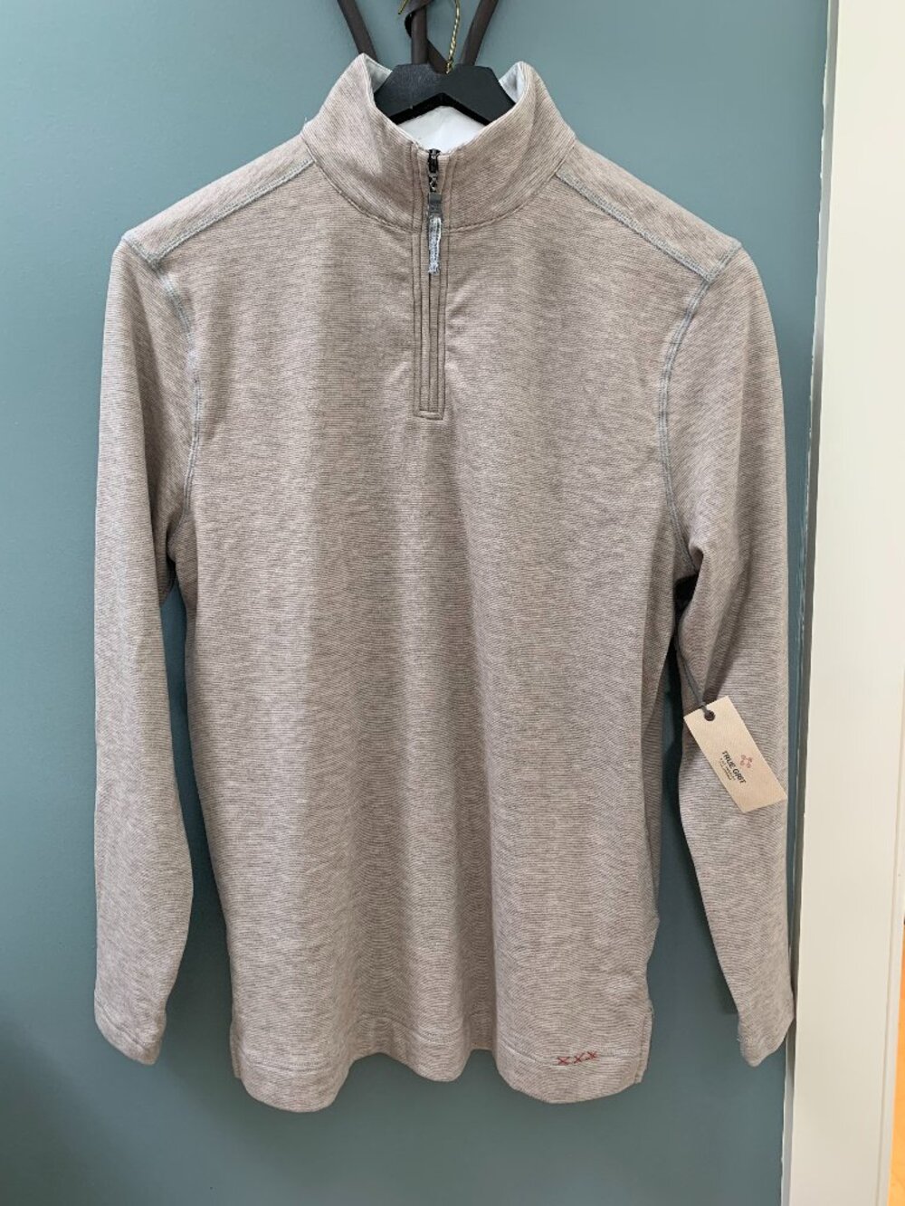 True Grit Daybreak Quarter Zip Pullover Size Small NWT
